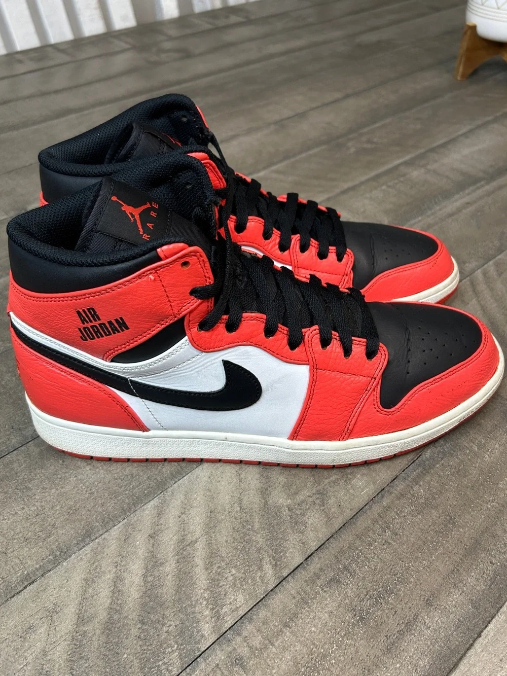 Nike Air Jordan 1 Retro High Rare Air Max Orange Size 12 Men’s Sneakers